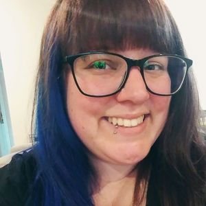 Meet your Posher, Cynthia